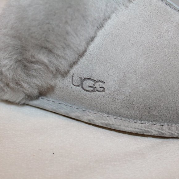 NIB UGG WOMEN'S‎ SCUFFETTE II SUEDE SHEARLING SLIP ON SLIPPERS GRAY - Picture 6 of 7